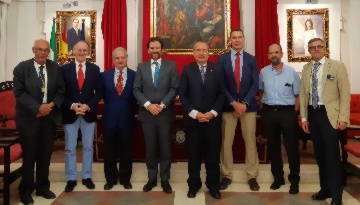 Expertos de Grupo IHP debaten en la Academia de Medicina sobre la salud ósea infantil